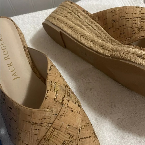 JACK ROGERS NWT Sloane cross-band wedge gold fleck cork. Size 8.5 M - Picture 2 of 5